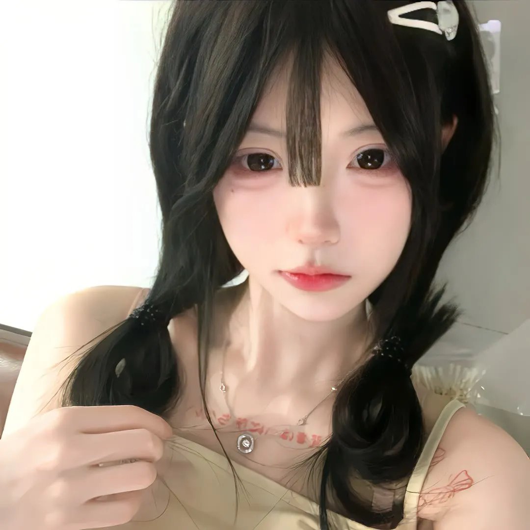 陪她一会儿